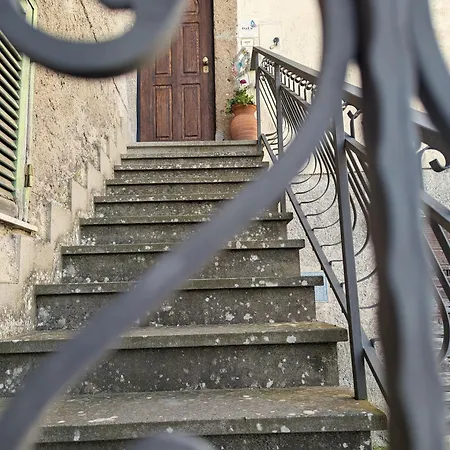 Dalu' Tourist Apartment Vallerano